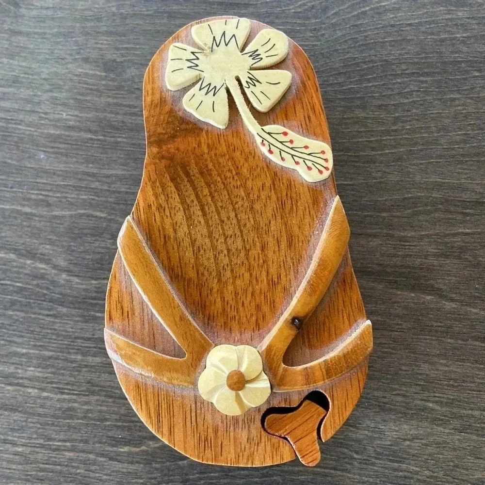 Decorative Wooden  Flip Flop Jewelry Case - Picture 5 of 7